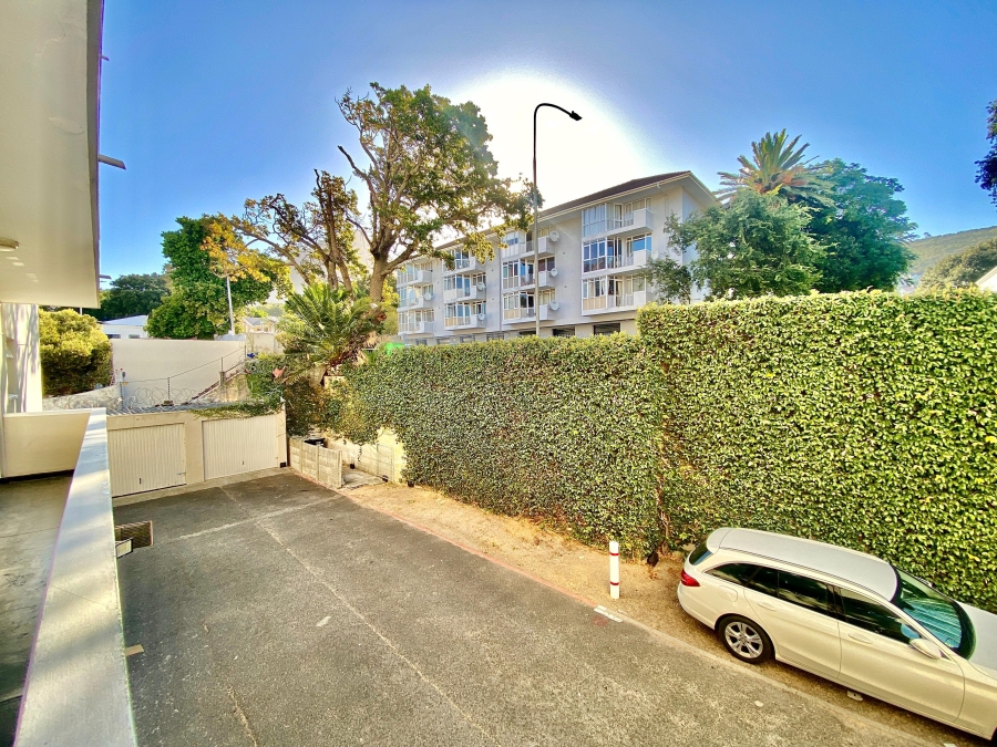 1 Bedroom Property for Sale in Tamboerskloof Western Cape